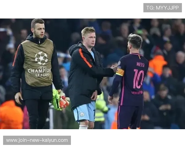 德布劳内前场抢断后直接推进：一场智商与速度的完美较量